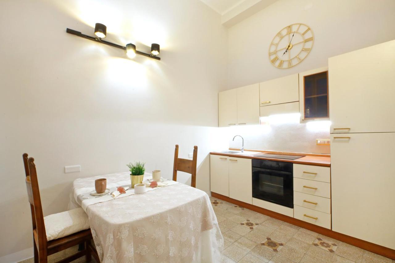 Breathe Liguria - Lucy 1 Bedroom And 1 Apartment In A Newly Renovated Nineteenth-Century Building In The Historic Center Near The Sea La Spezia Zewnętrze zdjęcie